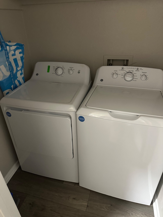 Laundry - Rock Creek Apartments