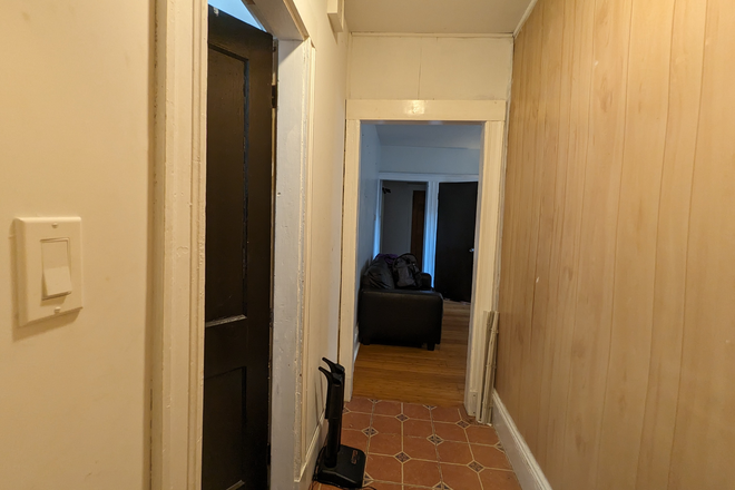 Entrance - 2BR in 3BR shared apt available 9/1