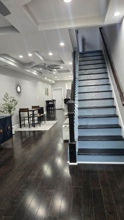 Entry - Baltimore Sanctuary Close to Hospital Townhome