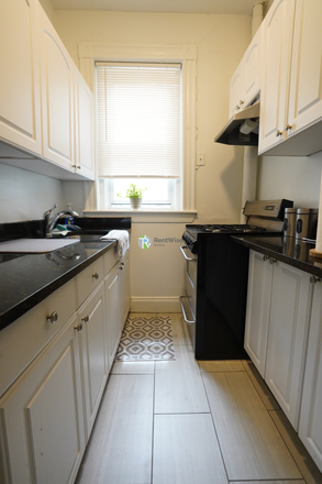 1 - SEPT 2026-amazing studio & 1beds, H/HW inc. Fitness Rm-No Broker Fee Apartments