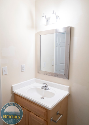 Photo - Trapper's Keep 1 Apartments