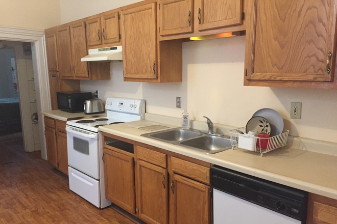 Kitchen - Completely Furnished Rooms for Rent inside 3 bedroom Fully Furnished Apartment