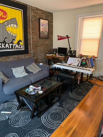 Call NOW for showings! 617-236-8600 - HEMENWAY ST - 1BR SPLIT FOR 2 PPL IN SYMPHONY W/ H&HW + ELCTRC INC, LNDRY IN BLDNG AVAIL *9/1/2025* Condo