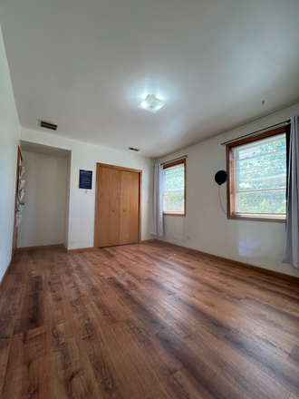 bedroom - 3B/2B 515 Maplewood #2 Chicago IL 60612 Apartments