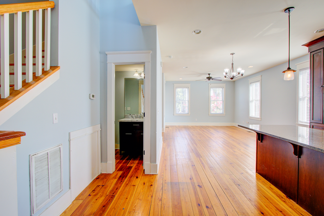 Stairwell looking towards front door - East Side Home, Spacious, Walking Distance to King