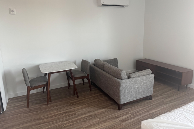 Seating Area - Available NOW! - 11 East Pleasant Street - Studio Apartment