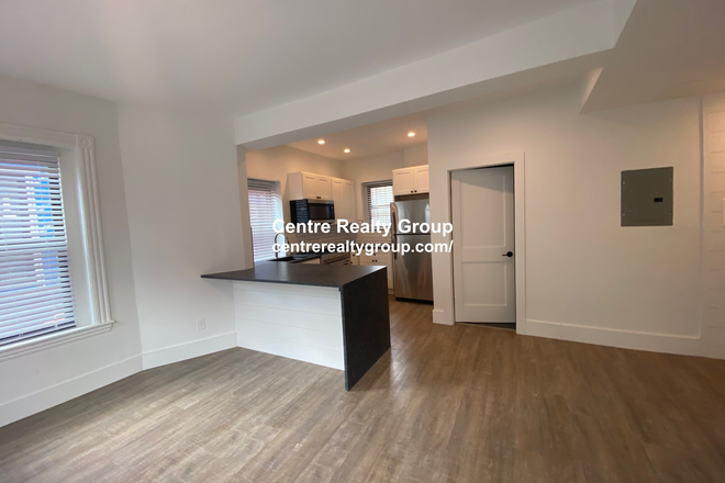 Kitchen - Newly renovated 4 bedroom/2 bathroom on Tremont Street in Mission Hill