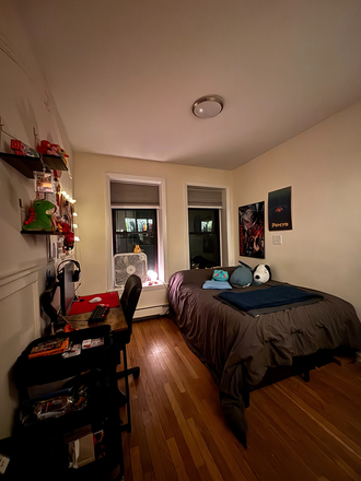 Full bedroom (closet not pictured). Will be fully furnished with bed, desk, office chair, and closet.. - Fully furnished single bedroom available for summer sublet. No fees, 7min walk from campus and T.