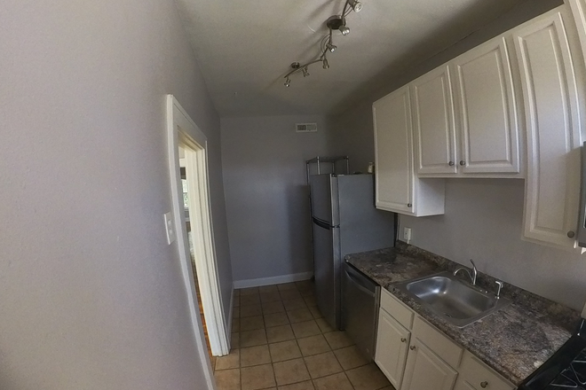 Kitchen - 6250 Clemens Avenue University City, Wash U bus stop on property Apartments