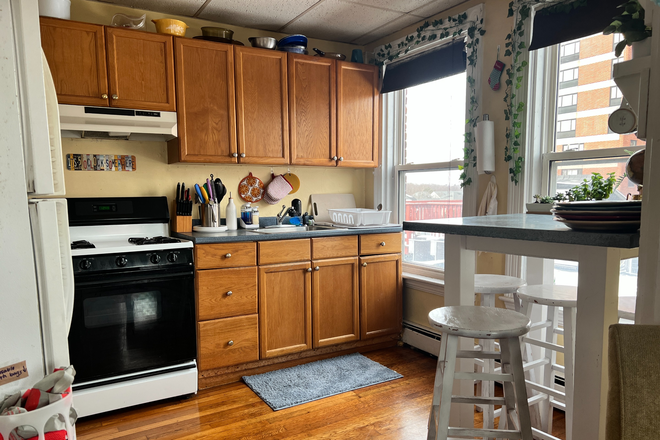 kitchen - Large kitchen living room area, equal sized bedrooms, washer and dryer in building Apartments