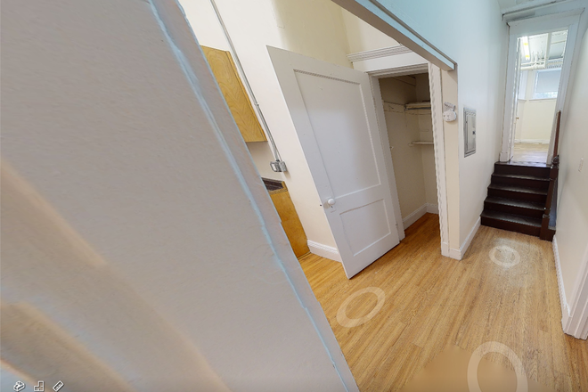 Visit hubrealtyproperties.com - Fenway, large 1 bedroom with renovated kitchen, basement level with private entrance Apartments