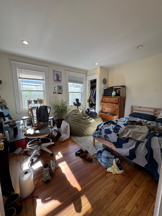 bedroom 1 - Amazing band friendly house in Allston