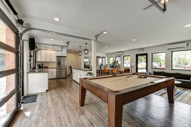 Communal Space - Studio Apartment Next to Campus