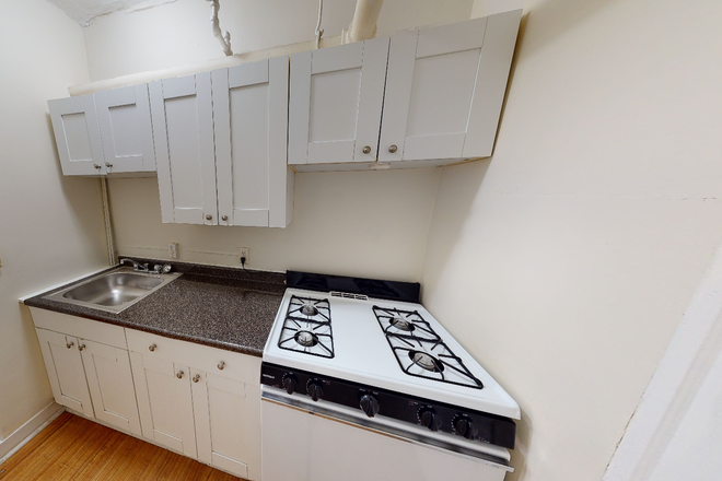 Call NOW for showings! 617-236-8550 - BOYLSTON ST - *NO FEE* SPLIT 2BR FOR 3 PPL IN SYMPHONY FOR *9/1/2026* W/ LNDRY IN BLDNG, H&HW INC! Condo