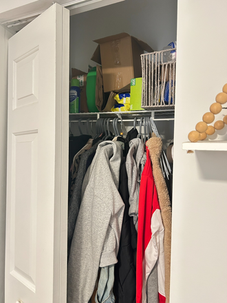 Closet - Spring 2026 South Campus Commons 3 Room Available Super Close to Baltimore Ave Restaurants & Stores Apartments