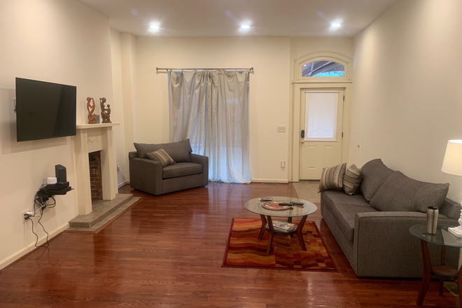 Living area - 4BR/2.5ba Furnished Townhouse - All utilities included