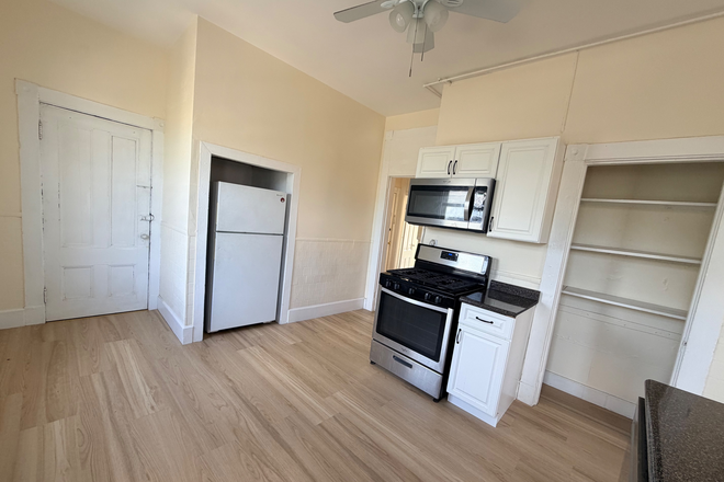 Photo - Large & Sunny 2BR Avail Oct 1st , HEAT INCL - Inman/Central/Kendall Sq Apartments