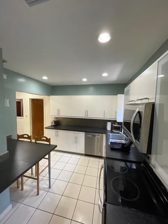 Kitchen - Best location 1/2 block from Coral Gables and 2 Blocks from UM House