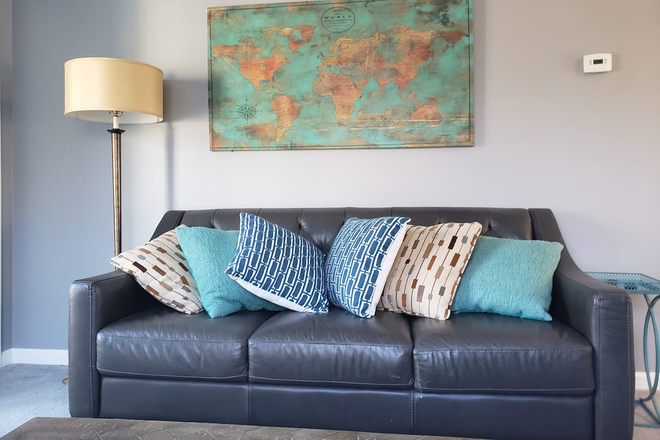Living Room - Private 2BD/2BA minutes from campus