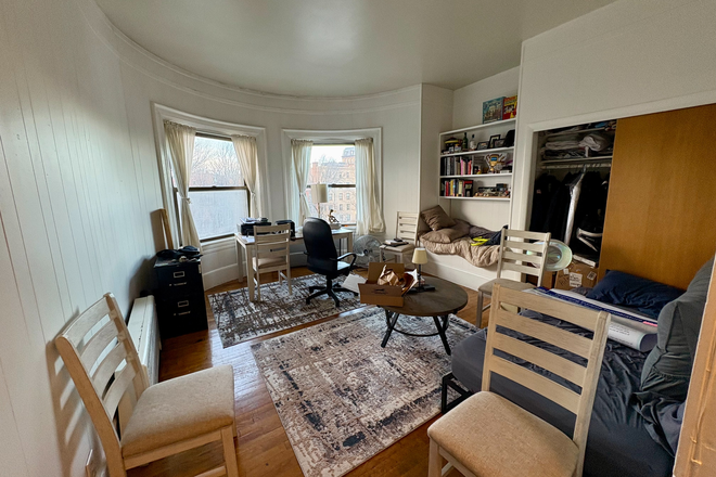 a - 2 big bedrooms in Back Bay by Newbury, Kenmore and close to Fenway schools Apartments