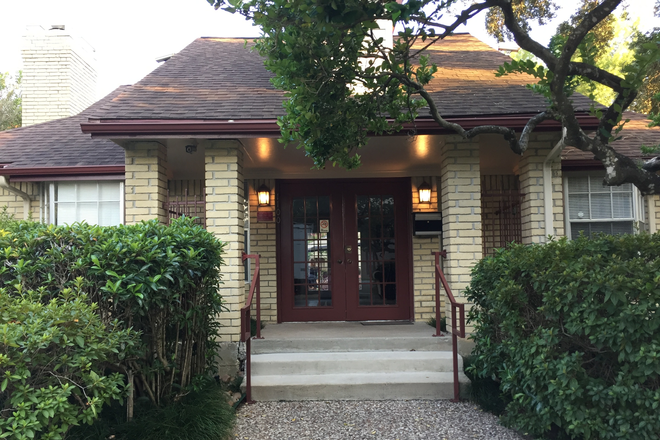 Clubhouse - FURNISHED condo near Rice/Med Center - 1 bdr/1.5 bathroom
