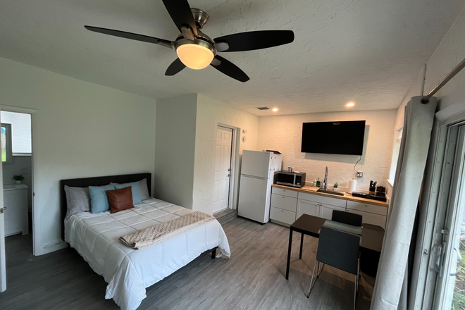 Inside View From Private Entrance - Spacious Efficiency -- Conveniently Located 4 Blocks from UM House