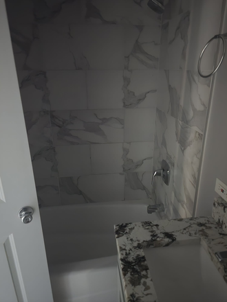 Bathroom - Garden Apartment