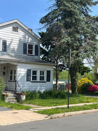Street view - 3BR house-Birch Ave-Princeton