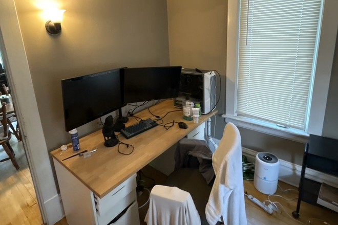 2 - 1140 Dayton Ave House