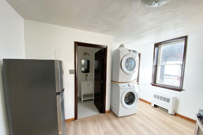 Living - 2bd 1ba In Unit Laundry Apartments