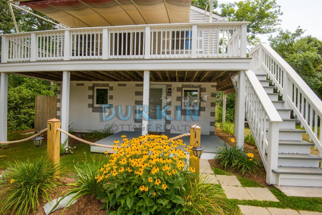 Exterior - Newly Updated Home with Stainless Steel Appliances and Cathedral Ceilings
