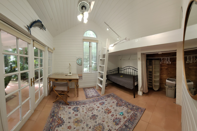 MAIN ROOM WITH SKYLITES, LOFT MATTRESS, DAYBED, DESK, WIFI - Studio cottage on lush private Coconut Grove lane.  Gated yard. Apartments