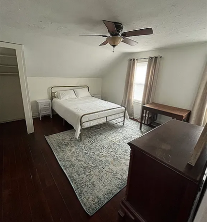 Bedroom - 3 Bedroom Apartment in Historic Acushnet Heights Neighborhood - Heat included!