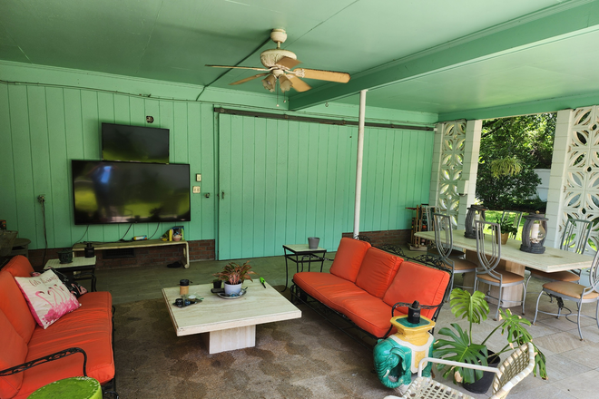 Outdoor - Room for Rent In W.A. Home with a Pool