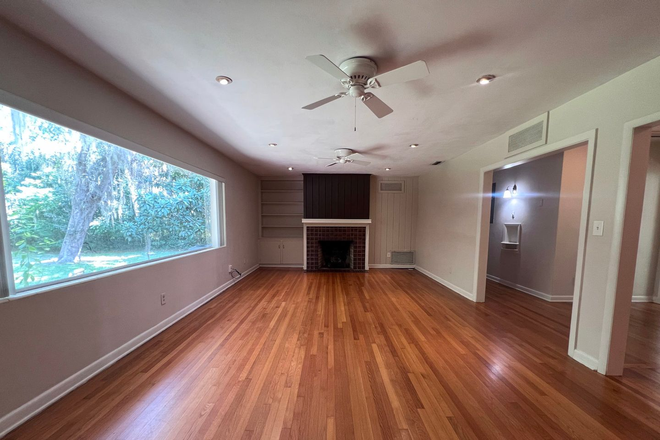 Photo - 3BR/2.5BA House in Florida Park - Available For Fall 2026!