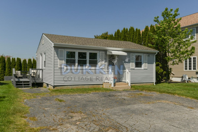 Exterior Front - Walk to beach House