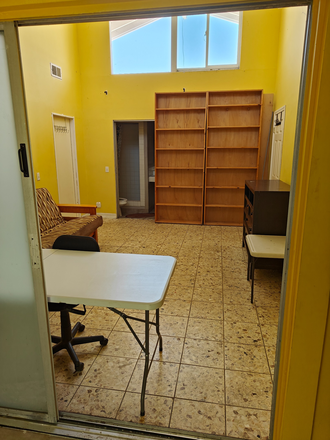 Main room 2 - Room in private home, private bathroom, kitchenette, guest area
