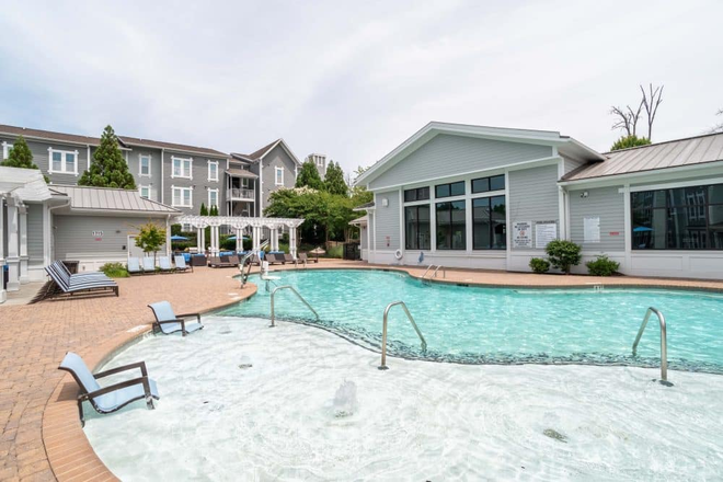 pool view - millennium one