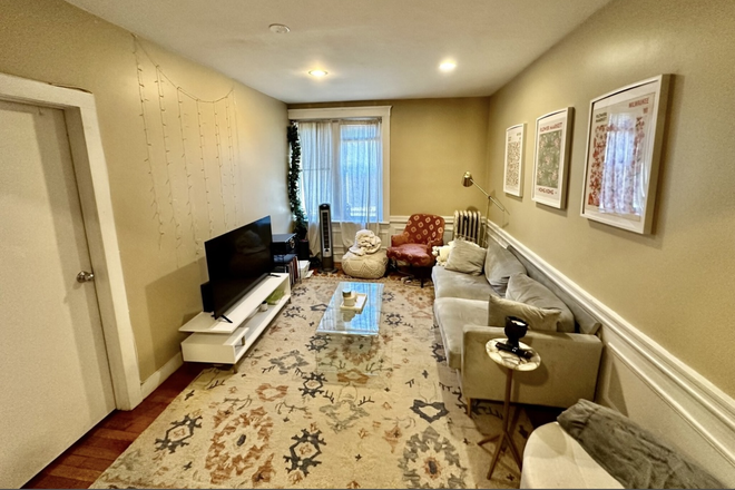 Living room - Sublet near Amory Park Apartments