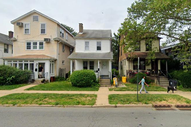 Street View - Two rooms in house close to campus
