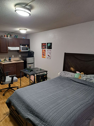 Living area - Studio west Apartments