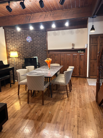 Dining Room - Townhome in Lincoln Park Location