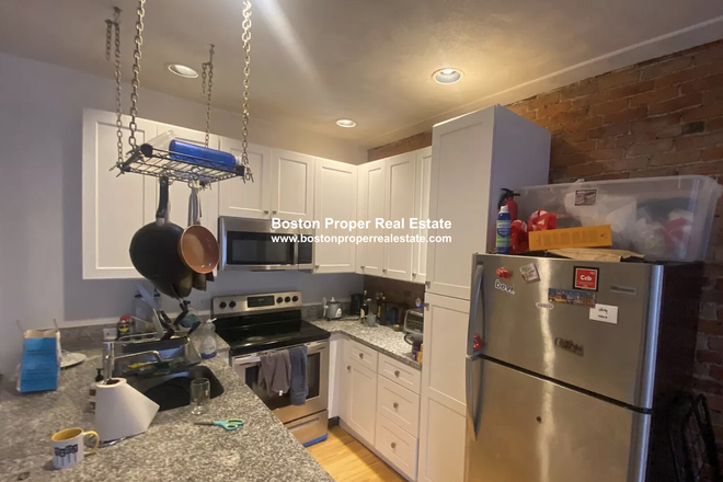 A - Great unit... Apartments