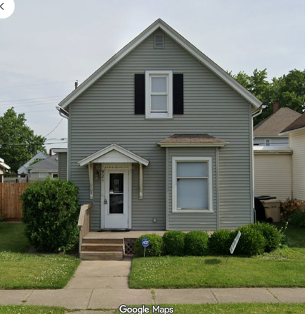 Google Street View - 4-bedroom house south of campus