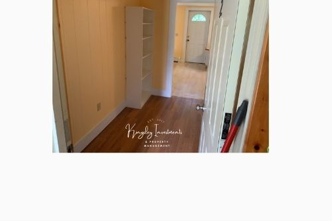 Hallway - Studio, private apartment - heat included!
