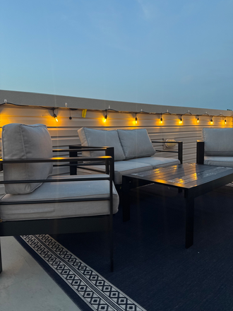 Rooftop - Rooftop Modern Haven House