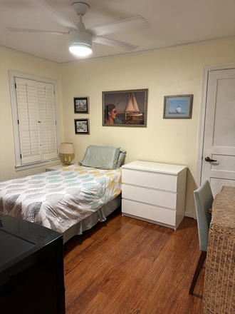 Bedroom- Photo 2 - Medlock Park- Furnished Room-All Utilities Inc. $825 Close to Shuttle Great for student without car! House