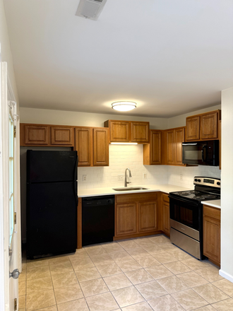 Kitchen - Townhouse- Approximately a 10 min drive from downtown Charleston.