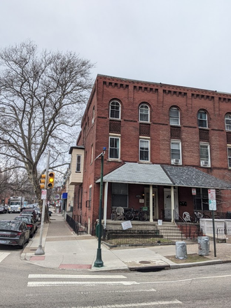 Building Facade - 224 South 43rd Steet Apartments