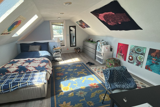 Picture of my room from the door that leads to the bathroom/closet. - Spacious and Full of Light - Attic Room Apartments
